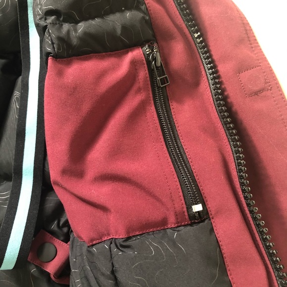 TNA LARSEN PARKA ( Maroon) - Picture 6 of 10